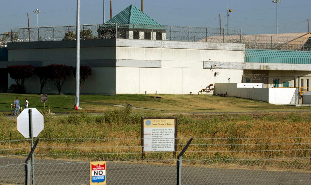 The Federal Correctional Institution in Dublin, Calif. on July 20, 2006. (Ben Margot/AP Photo)