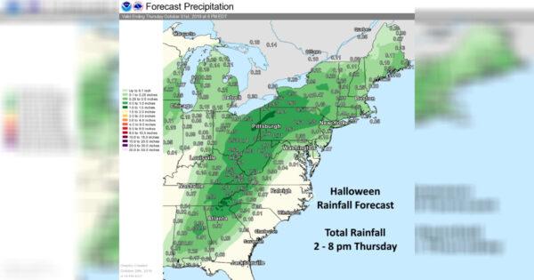 Precipitation forecast for the eastern United States for Halloween on Thursday, Oct. 31 between 14:00 and 20:00 hrs. (Image: National Weather Service)