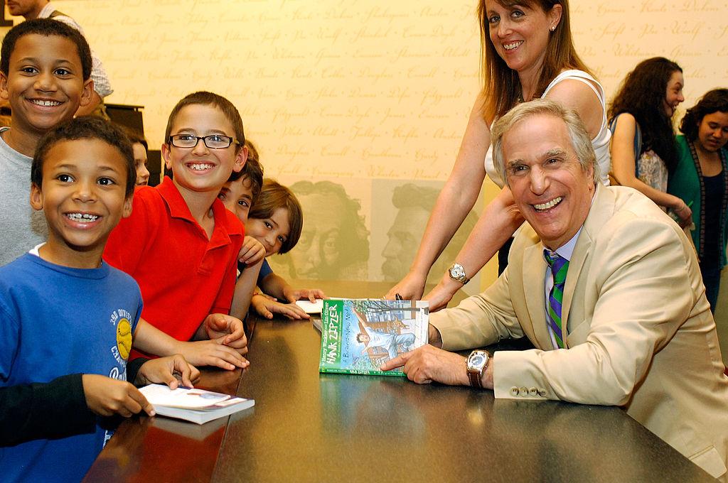 Winkler signs copies of his new book "A Brand New Me!" at Barnes & Noble, Lincoln Triangle in New York City on May 7, 2010. (©Getty Images | <a href="https://www.gettyimages.com/detail/news-photo/author-henry-winkler-signs-copies-of-his-new-book-a-brand-news-photo/98916634?adppopup=true">Joe Corrigan</a>)