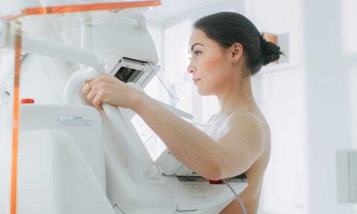 A Million-Dollar Marketing Juggernaut Pushes 3D Mammograms
