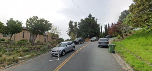 A Street View photo shows Lucille Way and Knickerbocker Lane in Orinda, California (Google Street View)
