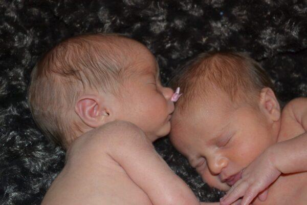 Emily Adams' newborn twins. (Courtesy of Emily Adams)
