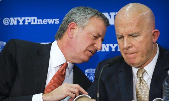 NYPD Commissioner Resigning; Top Deputy to Take His Place