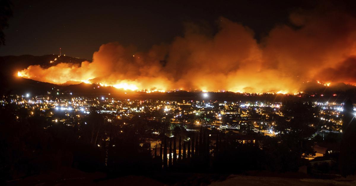 All Evacuations Lifted for Southern California Wildfire