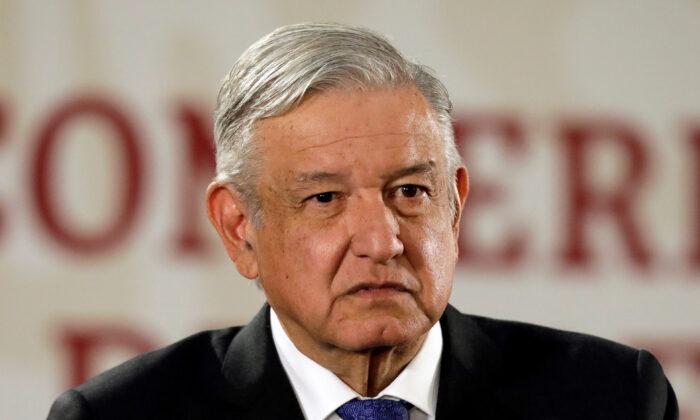 Mexican President on Cartels After Killing of Americans: ‘War Not an Option’