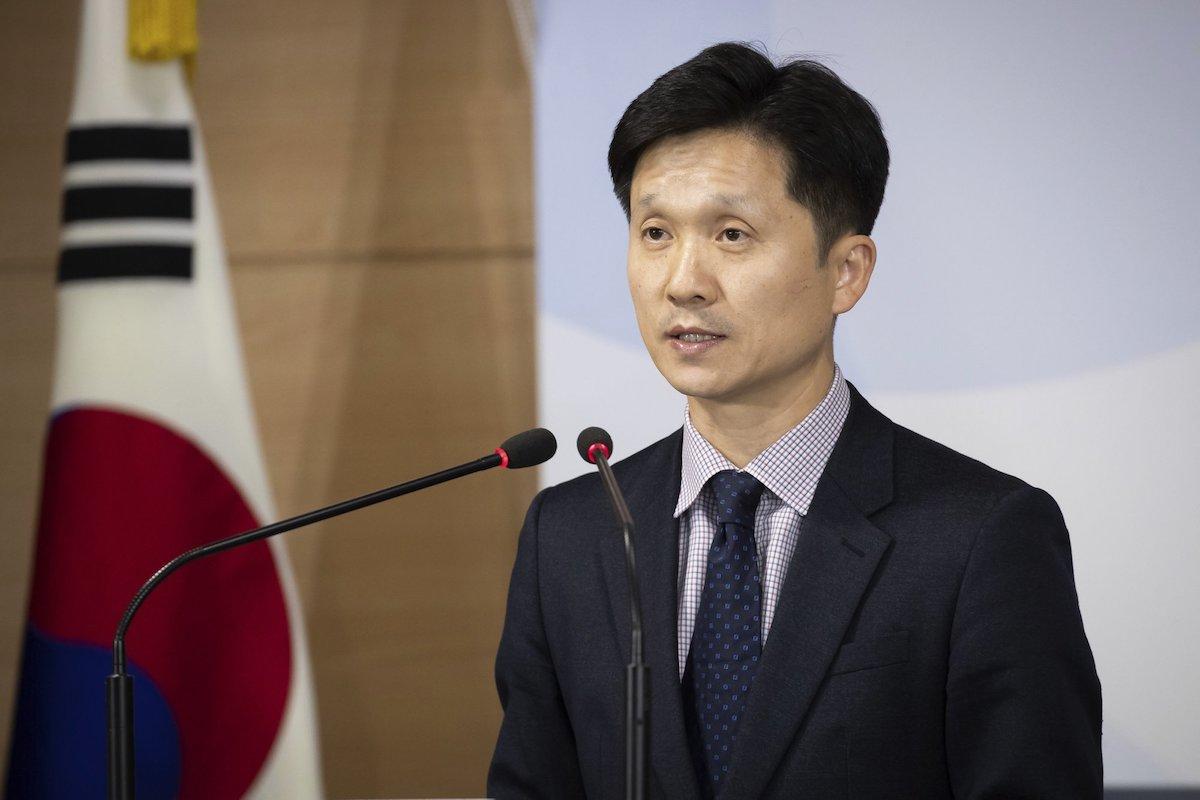 South Korean Unification Ministry spokesman Lee Sang-min briefs the media at a government complex in downtown Seoul, South Korea, on Nov. 7, 2019. (Kim Seung-doo/Yonhap via AP)