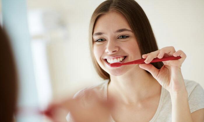 6 Tooth-Brushing Styles and What They Reveal About Your Personality Type