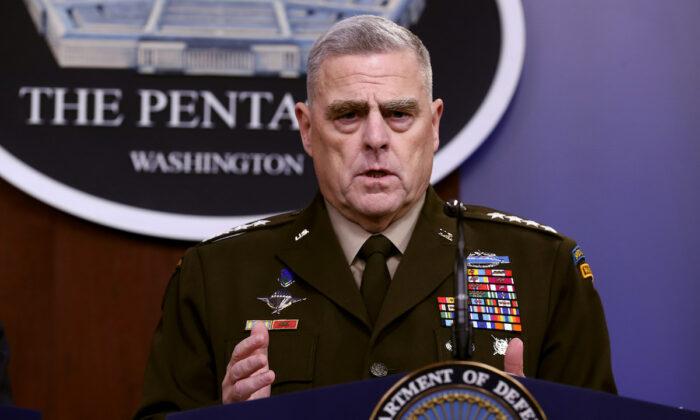 Joint Chiefs Chairman: Fewer Than 1,000 American Troops Will Stay in Syria