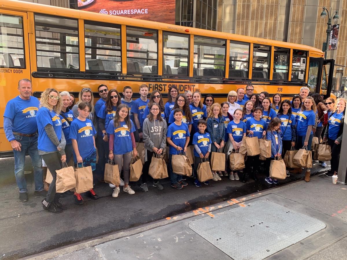 Good Deeds: Kids Making a Difference in the World