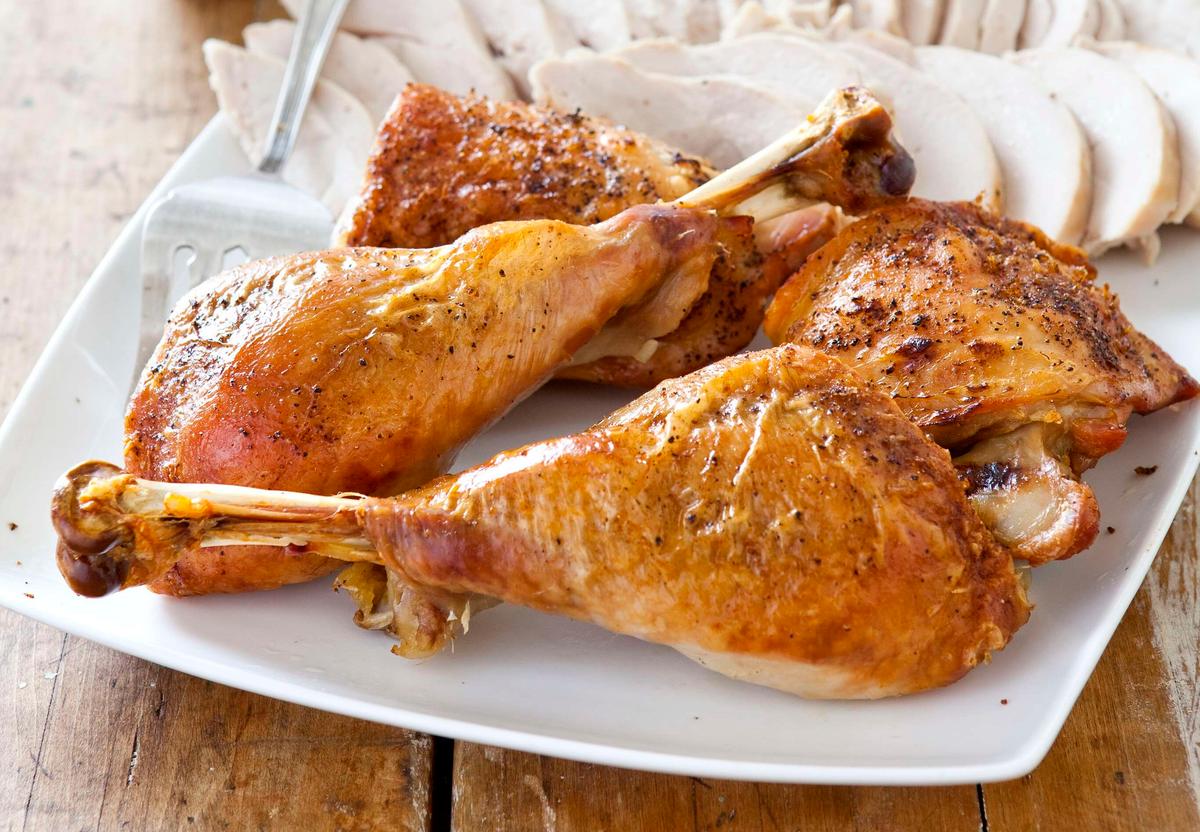 Make-Ahead Roast Turkey and Gravy