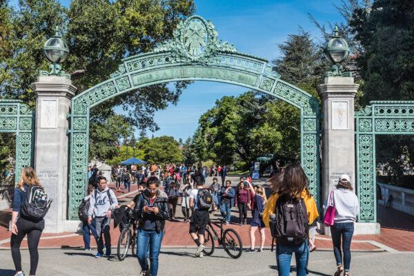  Students pass through Sather Gate of the college campus at the University of California–Berkeley, in a file photo. (David A. Litman/Shutterstock)