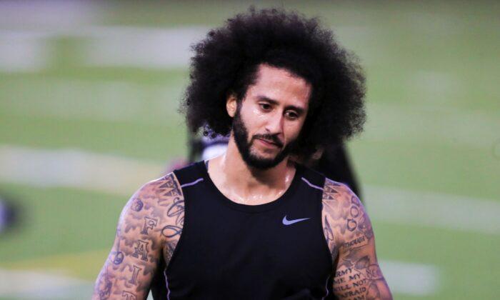 Report: No NFL Offers for Kaepernick After Public Workout
