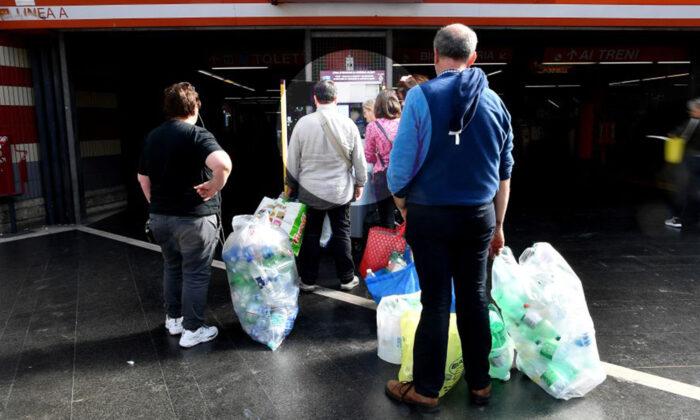 Metro Commuters Can Trade Plastic Trash for Subway Tickets to Fight Pollution in Rome