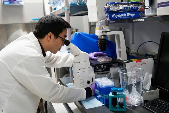Thousands of US-Based Scientists Sell Research to China, Report Says