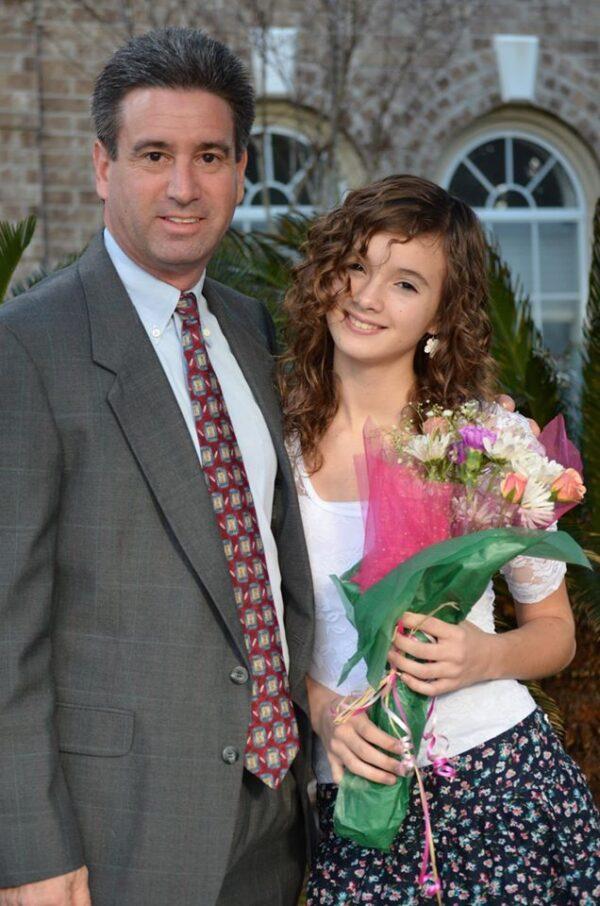 Courtney Litvak, during her junior high year, with her father Alan Litvak in 2012. (Courtesy of Courtney Litvak)