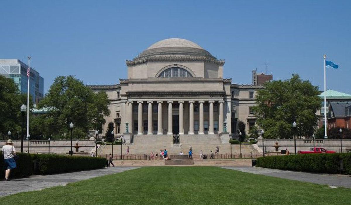 The campus of Columbia University with the Low Memorial Library in the foreground in Manhattan on June 21. (Benjamin Chasteen/The Epoch Times)