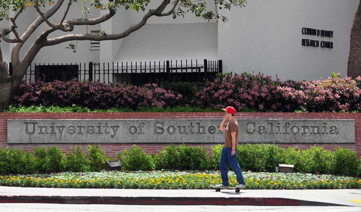 USC Wins Order Banning Pair From Campus for Alleged Lecture Takeovers