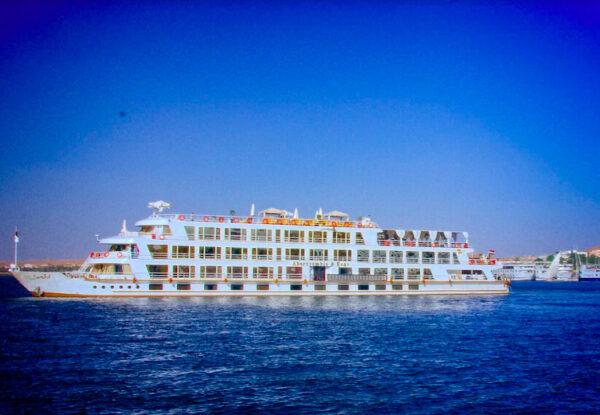 The Sun Boat IV, Abercrombie & Kent’s fully air-conditioned Nile River boat on which I traveled, has spacious cabins and a wide range of fine amenities. (Fred J. Eckert)