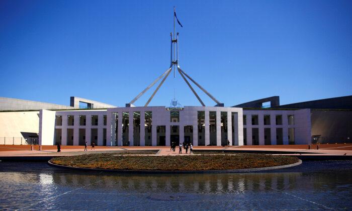 Australian PM Told Virus Risk to Parliament Sitting