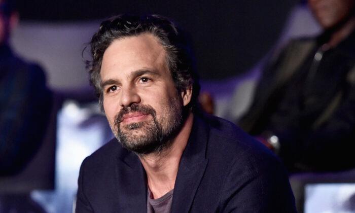 Mark Ruffalo Tells of Finding a Brain Tumor During His Big Break Into Hollywood, Relationship Bliss
