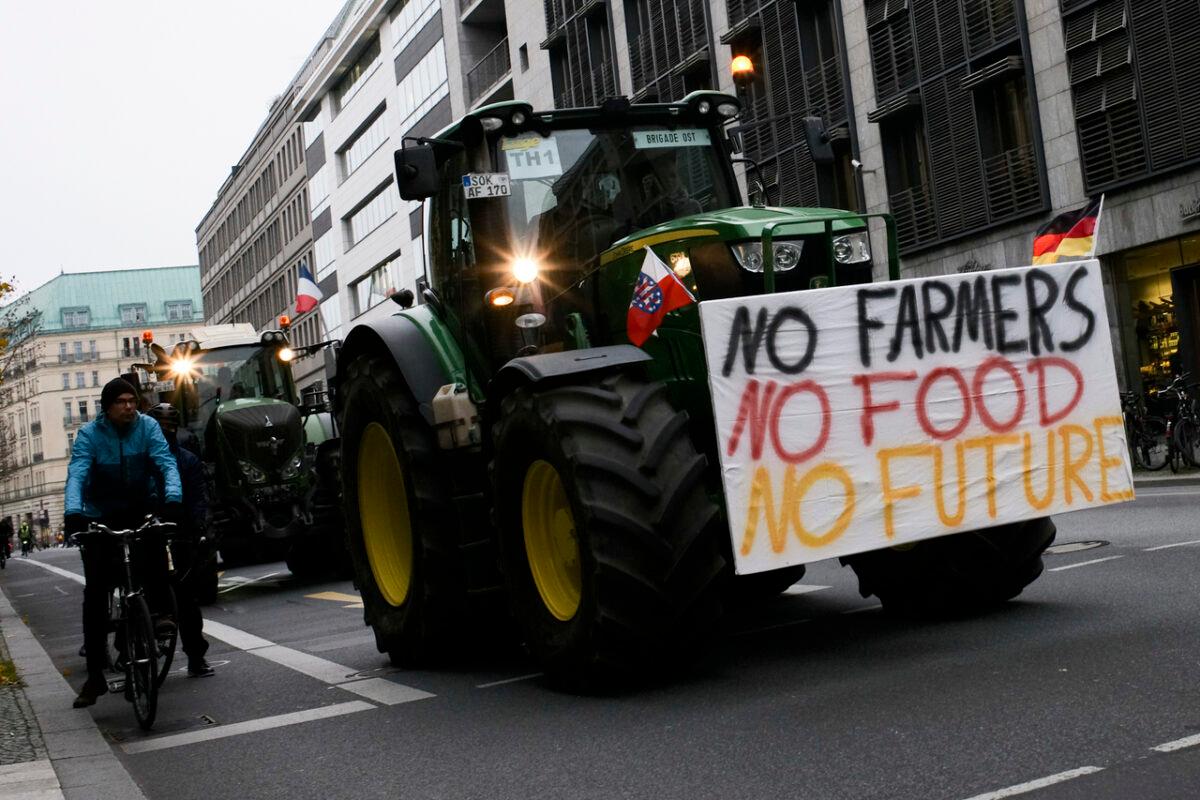 Farmers arrive for a protest at the government district in Berlin, Germany, on Nov. 26, 2019. (Markus Schreiber/AP Photo)