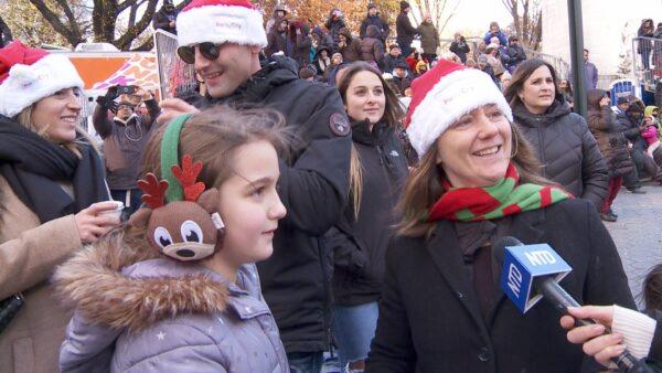 A family from Brooklyn came to see the Macy's Thanksgiving day parade for the first time. (Oliver Trey/NTD Television)