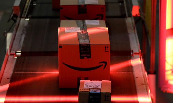 Holiday Stress: Amazon, Others Under Gun for 1-Day Delivery