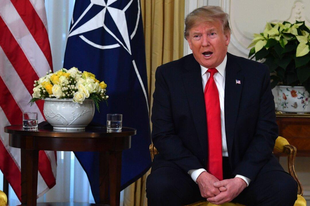 Trump: Press Needs to Get Inside Iran as Regime Slaughters ‘Thousands’ of Protesters