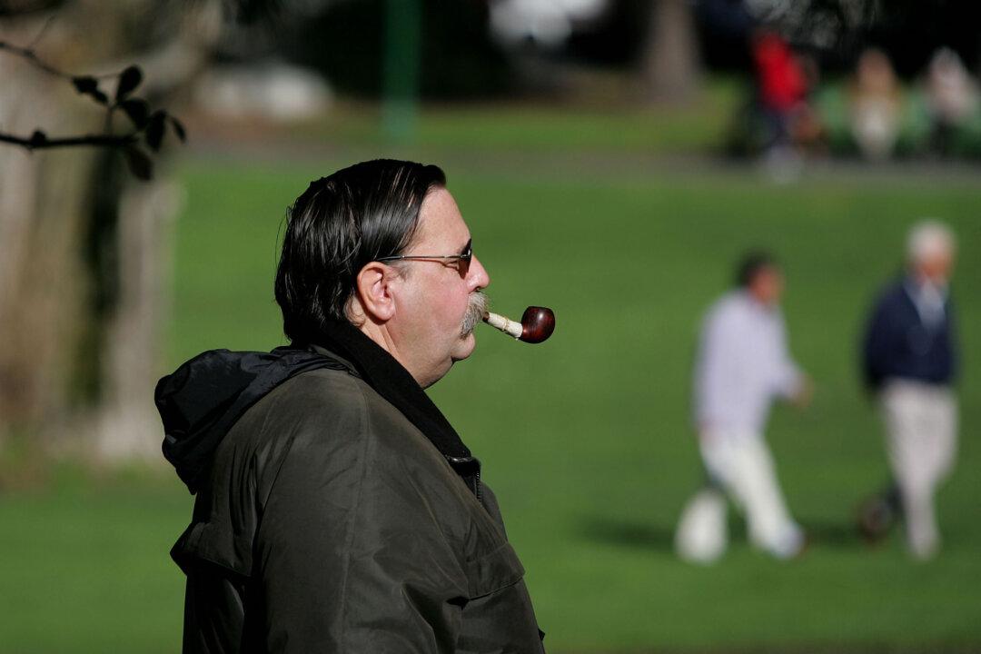 Activist, Experts Question the Efficacy of State Smoking Ban