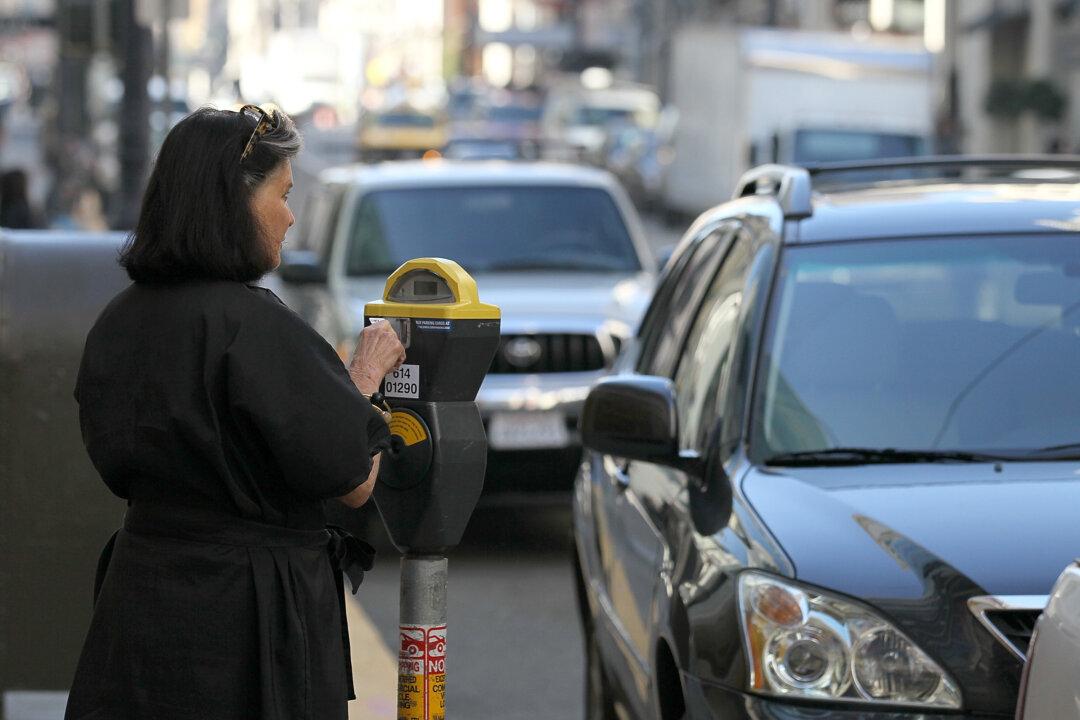 Car Burglary Epidemic in Some Cities Prompts Renewed Calls for Legislative Fix