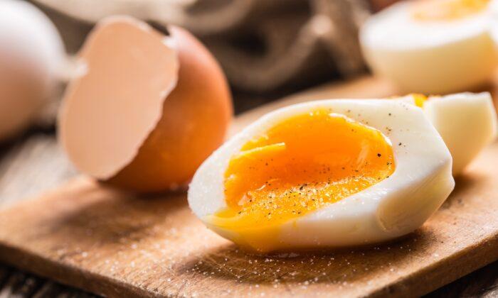 Evidence Suggests We Should Eat Fewer Eggs