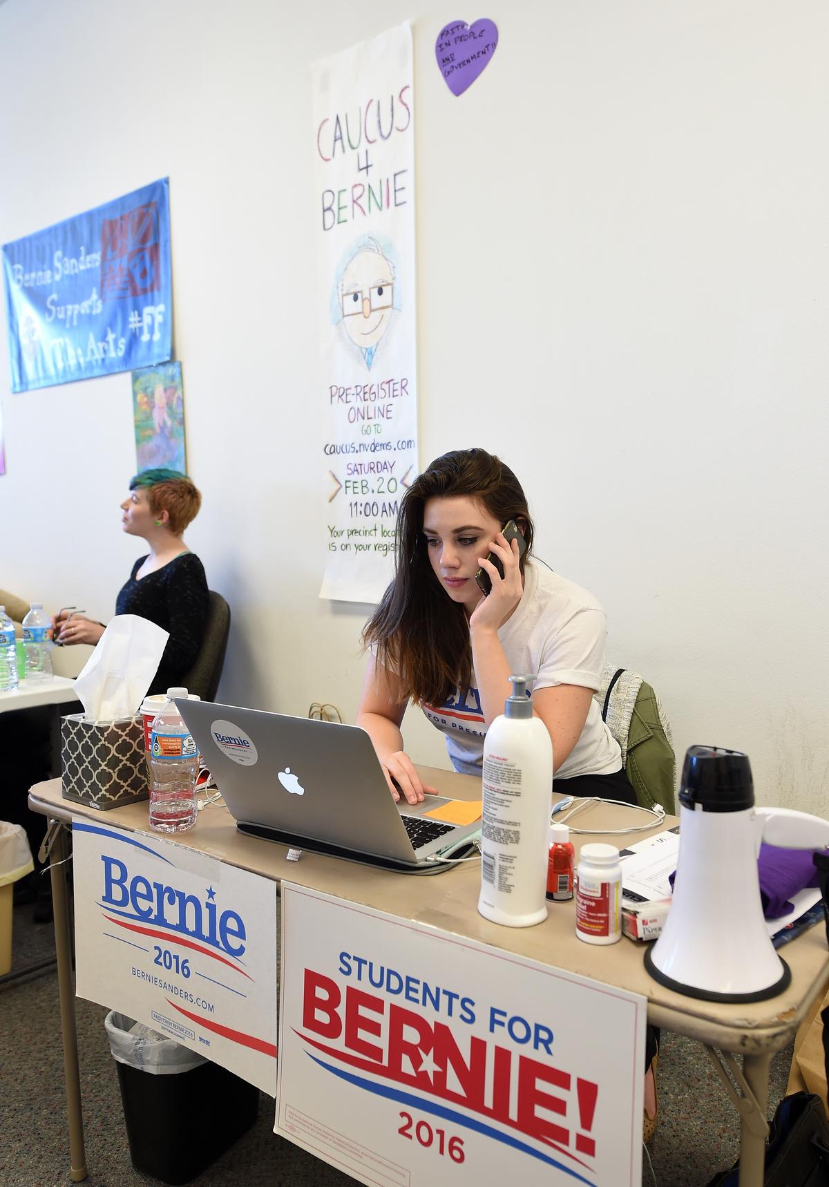 Belen Sisa makes phone calls at a campaign office for Democratic presidential candidate Sen. Bernie Sanders (I-Vt.) in a 2016 file photograph. (Ethan Miller/Getty Images)