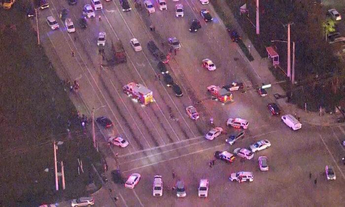4 Dead After Stolen UPS Truck Led Florida Police on Massive Chase, Shootout