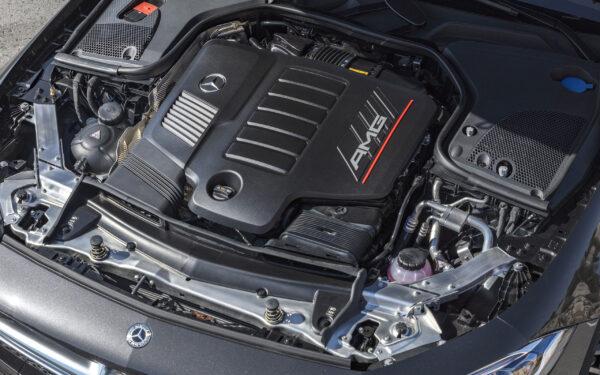 AMG-enhanced turbo inline-six. (Courtesy of Mercedes-Benz)