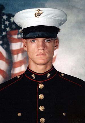 Marine Corporal Jason Dunham (©Wikimedia Commons | <a href="https://commons.wikimedia.org/wiki/File:JasonDunham.jpg">US Marine Corps</a>)