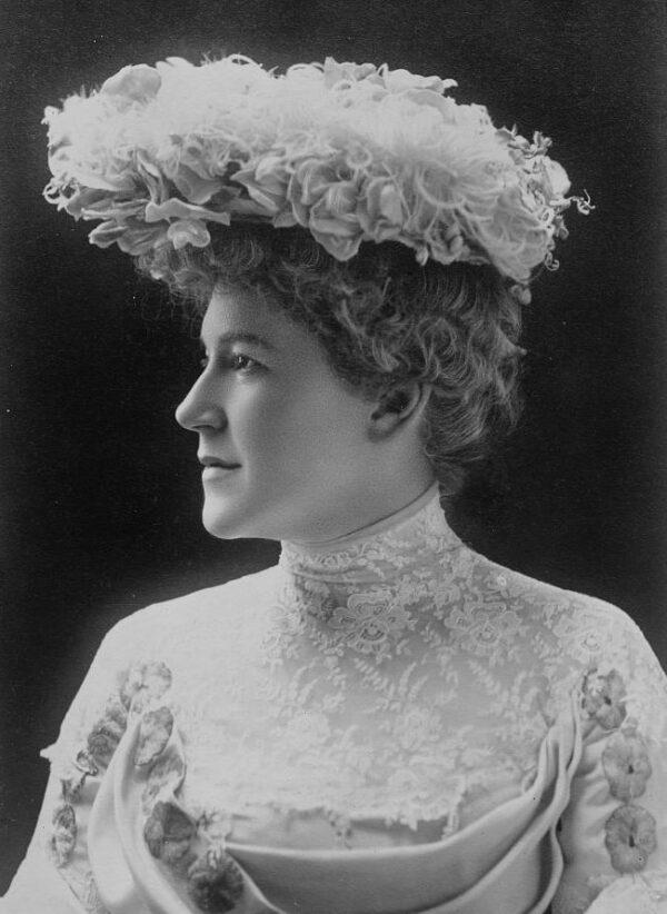 Ella Wheeler Wilcox circa 1919. (Public Domain)