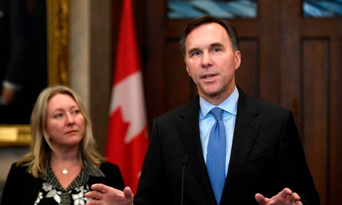 Liberals to Provide Fiscal Update Before Christmas, Says Morneau