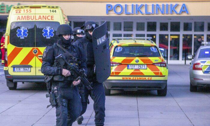 Suspect Shoots 6 Dead in Czech Hospital, Then Kills Self