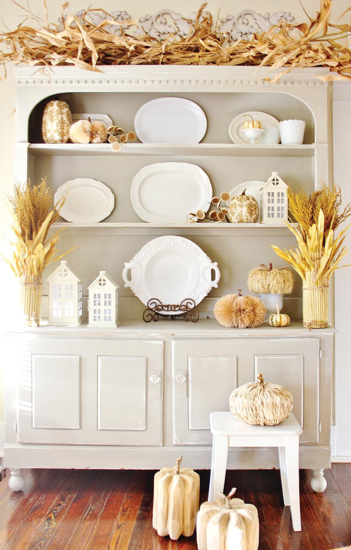 Fall and winter tones can be oh-so-comforting and just right for a natural or modern style. (Harvest House Publishers)