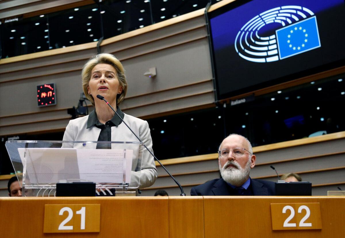 European Commission President Ursula von der Leyen speaks during an extraordinary session to present a Green Deal plan, at the European Parliament in Brussels on Dec. 11, 2019. (Reuters/Francois Lenoir)