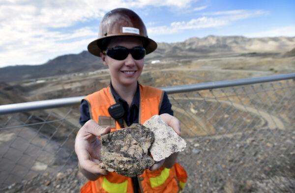 Pieces of ore containing rare earths are displayed during a tour of a rare earth mineral mine in California on June 29, 2015. (David Becker/Reuters)