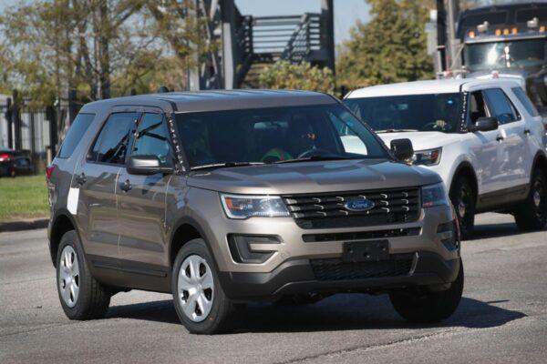 Ford Explorers leave Ford's Chicago Assembly Plant in Chicago, Ill., on Oct. 18, 2017. (Scott Olson/Getty Images)