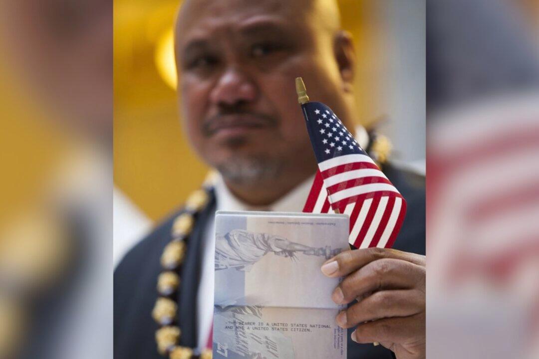 US Should Recognize American Samoans as Citizens, Judge Says