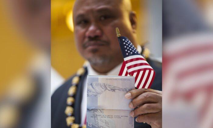 US Should Recognize American Samoans as Citizens, Judge Says