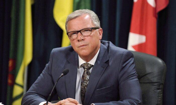 Brad Wall Not Interested in Leadership of Conservative Party, Hopes Rona Ambrose Is