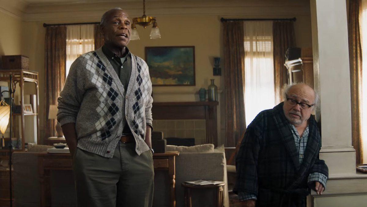 Danny Glover (L) as Milo and Danny DeVito as Eddie. (Sony Pictures Entertainment)