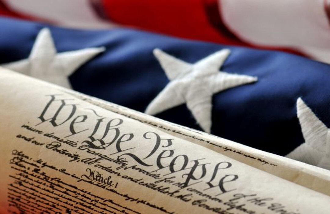 Florida Governor: High School Seniors Should Pass a Civics Exam Similar to Citizenship Test