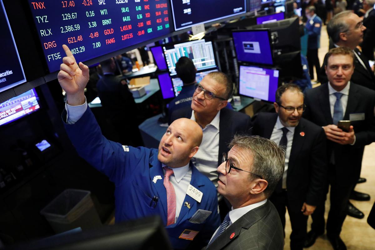 Wall St. Hits Record High on China Data, Trade Deal; Apple Shines