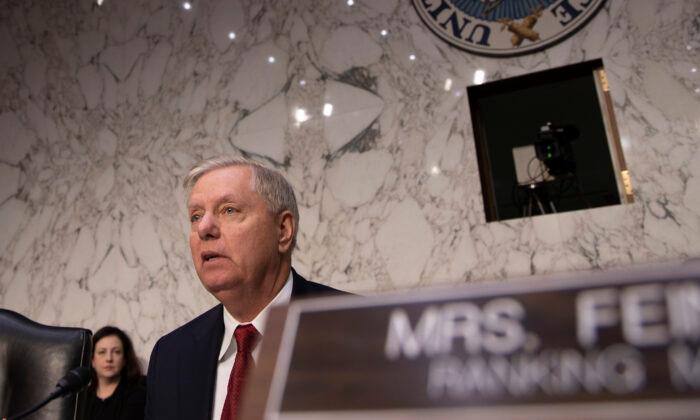 Graham Says He'll Call People Who Signed Trump Campaign FISA Warrants