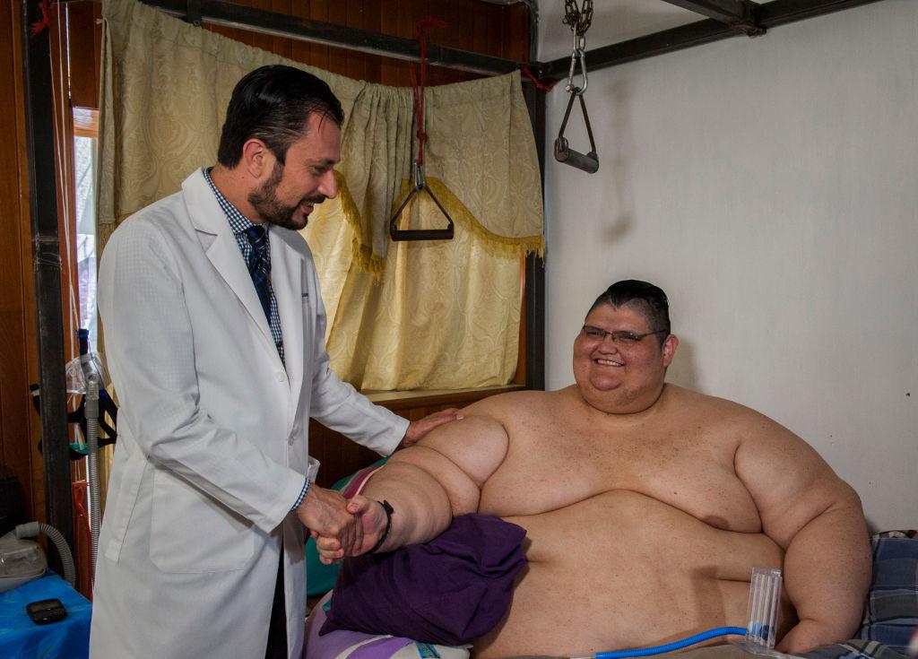 ©Getty Images | <a href="https://www.gettyimages.com/detail/news-photo/mexican-32-year-old-juan-pedro-franco-talks-with-his-doctor-news-photo/659309978?adppopup=true">HECTOR GUERRERO</a>
